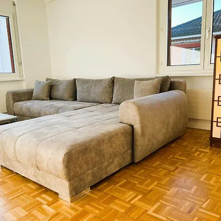 Apartment Huge Center With Balcony In Zurich, Kars *